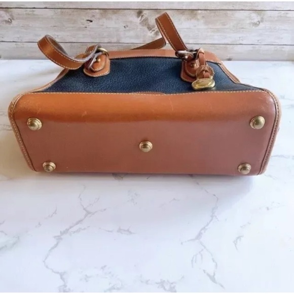 Dooney & Bourke Carpet Shoulder Bag Vintage Navy Blue & Tan Zippered - Picture 10 of 15